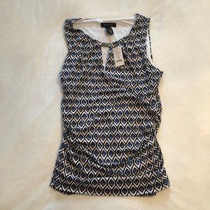 White House Black Market Top NWT